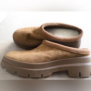 Koolaburra by UGG Tan Suede Mules
